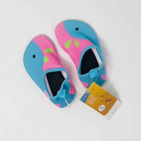 Toddler Water Shoes Pink Whale - Picture 7 of 8